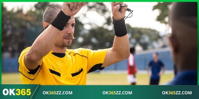 Những tình huống trọng tài tham khảo video hỗ trợ